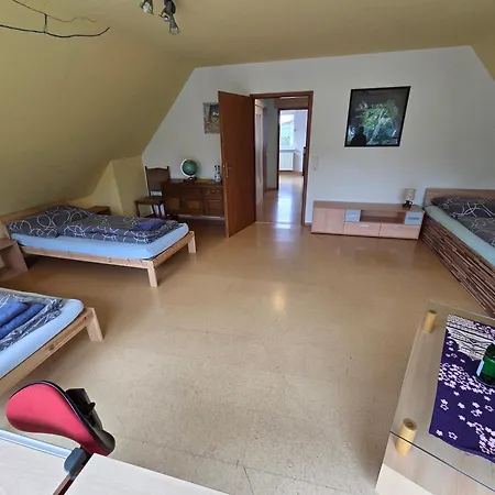 Cozy House With 2 Bedrooms Mühlheim