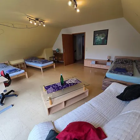 Cozy House With 2 Bedrooms Casa vacanze *